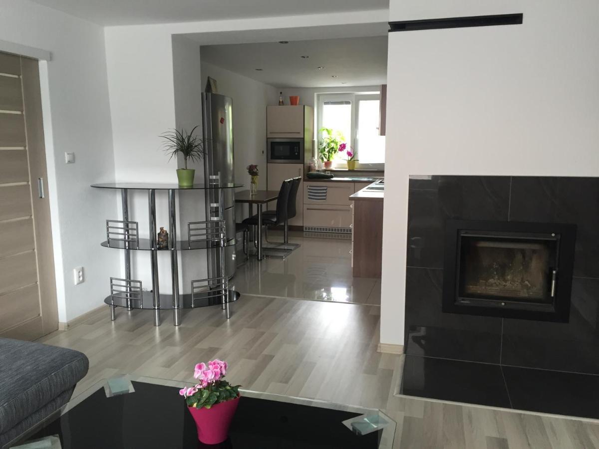 City Centre Apartment Liptovsky Mikulas Exterior photo